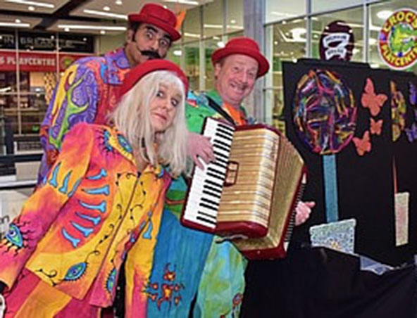 Strangers in Town Melbourne Roving Band